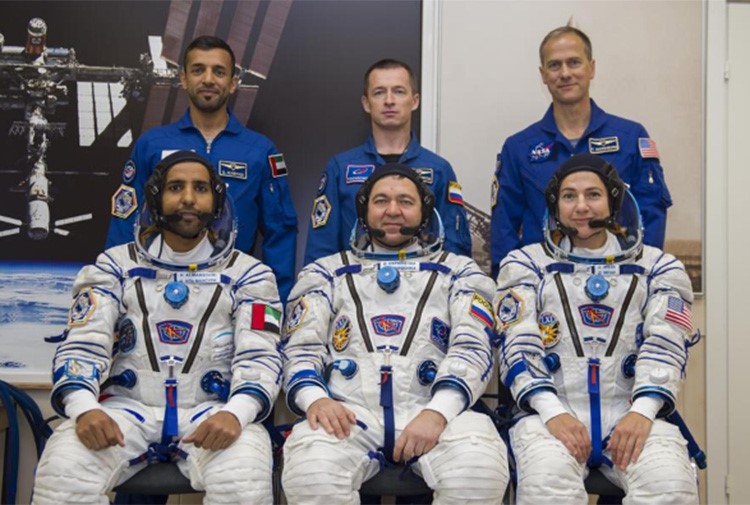 الإماراتي "هزاع المنصوري" يستعد ليكون أول رائد فضاء عربي ينطلق لمحطة الفضاء الدولية