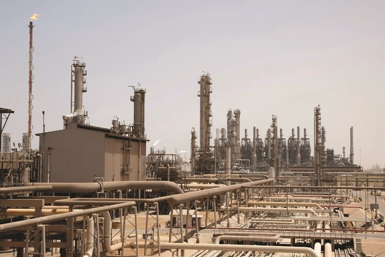 احدى المنشآت النفطية في السعودية﻿