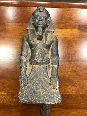 تمثال الملك أمنحوتب الثالث﻿
