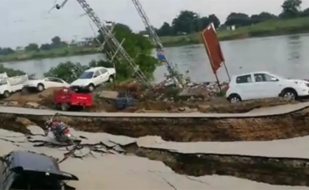 بالفيديو.. الآثار المـرعبة للزلزال الذي ضـرب باكستان وخلف عشرات القـتلى