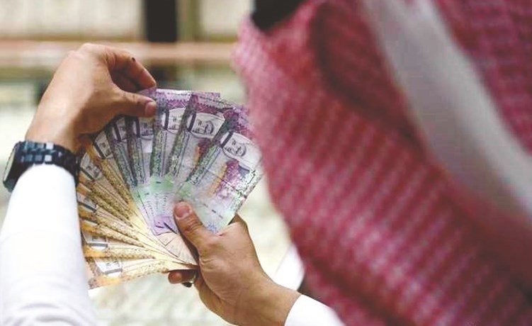 التضخم يتراجع في 4 دول خليجية.. ويرتفع بالكويت وعمان