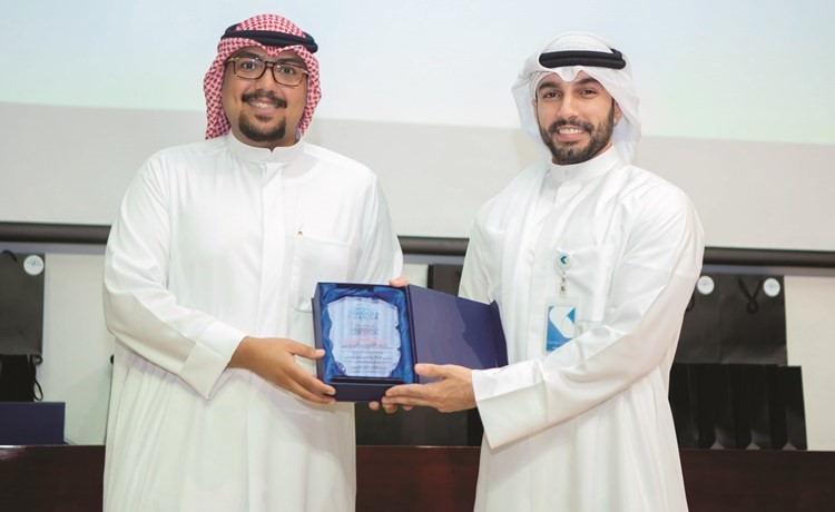 السرحان: «KIB» يسعى إلى دعم أطباء المستقبل من الطلبة الكويتيين المتميزين