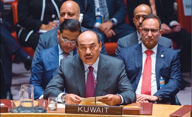 وزير الخارجية يلقي كلمة خلال الجلسة