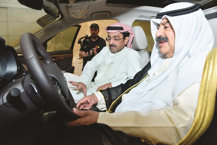 خالد الجارالله وعمر القاضي من داخل مقصورة GS8﻿