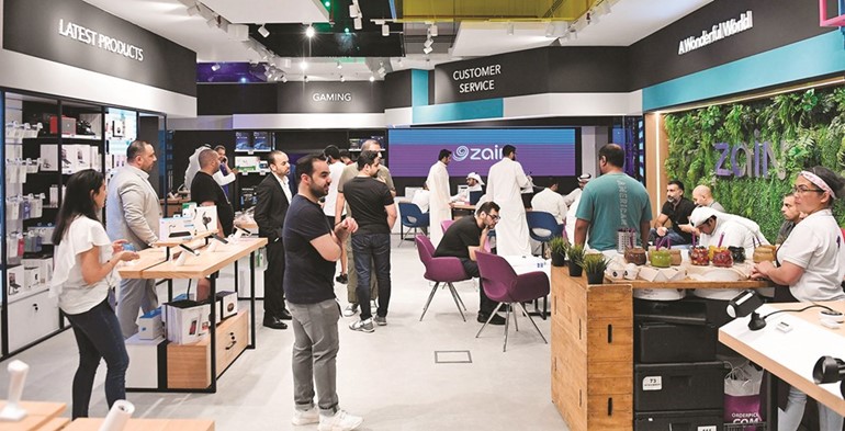 «زين» تفتتح متجرها «Zain Store» لعشاق التكنولوجيا في مشرف
