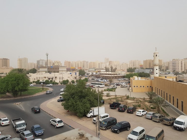 طقس اليوم: الحرارة 44.. ورطوبة على المناطق الساحلية