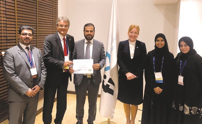 تكريم الجمعية الصيدلية على هامش المؤتمر﻿