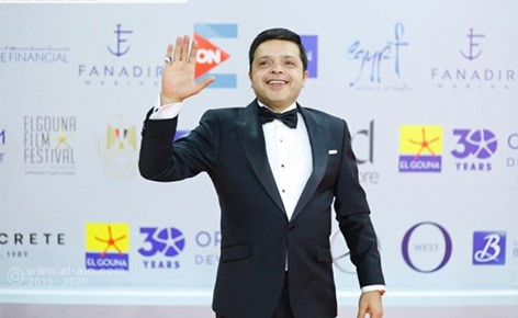شاهد: لقاء إعلامي إسرائيلي مع الفنان المصري محمد هنيدي يشعل مواقع التواصل.. والأخير يرد