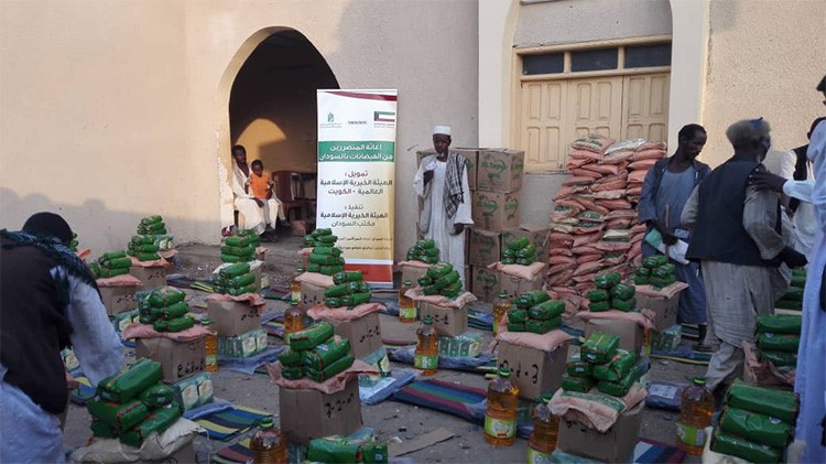 الهيئة الخيرية تدشن مخيماً لإيواء وإغاثة 500 أسرة سودانية
