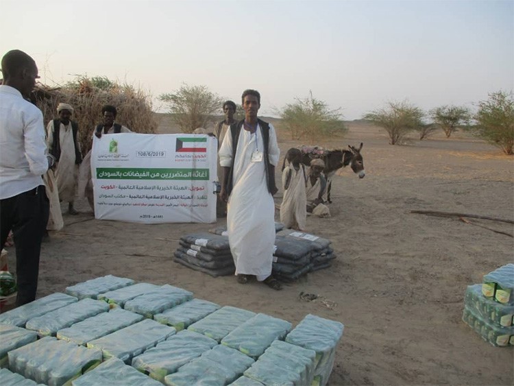 الهيئة الخيرية تدشن مخيماً لإيواء وإغاثة 500 أسرة سودانية