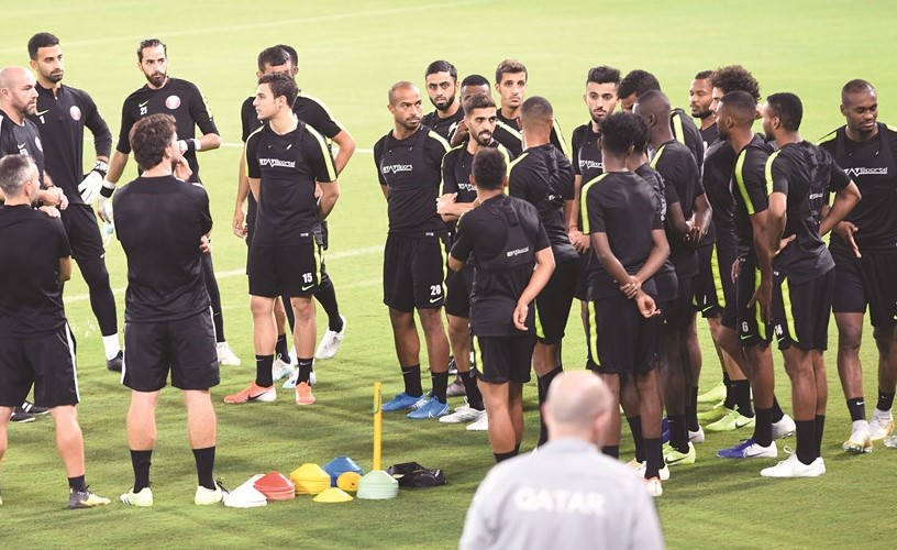 جانب من تدريبات منتخب قطر (أرشيفية)﻿