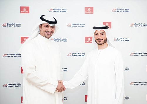 «الخليج» يتعاون مع طيران الإمارات ضمن برنامج «Easy Pay»