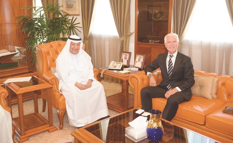 علي الغانم مستقبلا ستيفن موبس﻿