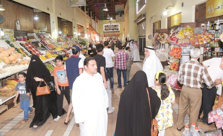 على الرغم من التوترات الجيوسياسية والخسائر الحادة للبورصة الكويتية خلال سبتمبر الماضي إلا أن ثقة المستهلكين بالكويت حافظت على مستوياتها المرتفعة					(محمد هاشم)﻿