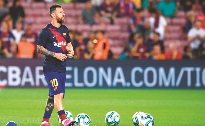 ميسي: لا أتحكم بقرارات برشلونة.. وسأعتزل في الـ 36