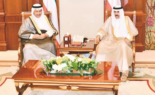 سمو نائب الامير مستقبلا سمو الشيخ جابر المبارك ﻿