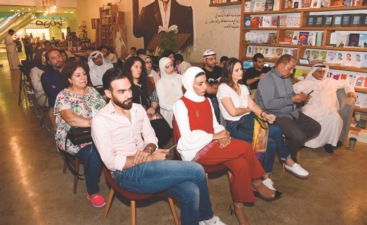 جانب من الحضور	(أحمد علي)﻿
