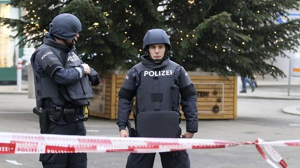 إصابة اثنين بجروح خطيرة بانفجار قرب مطار لينتس في النمسا