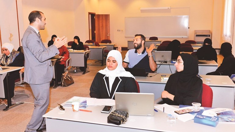 «الأبحاث» تنظم ورشة التحليل الإحصائي للكليات الإنسانية