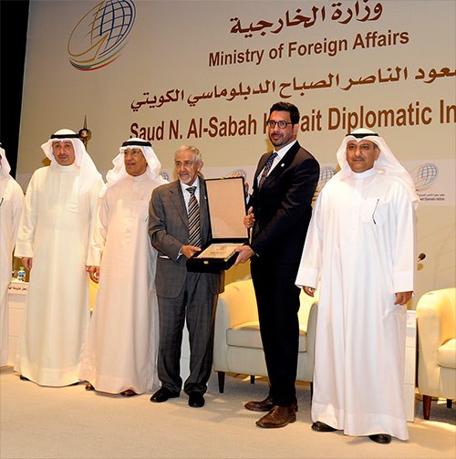 المؤسسات الكويتية تواصل نشاطها الإنساني في تقديم يد الدعم للأشقاء