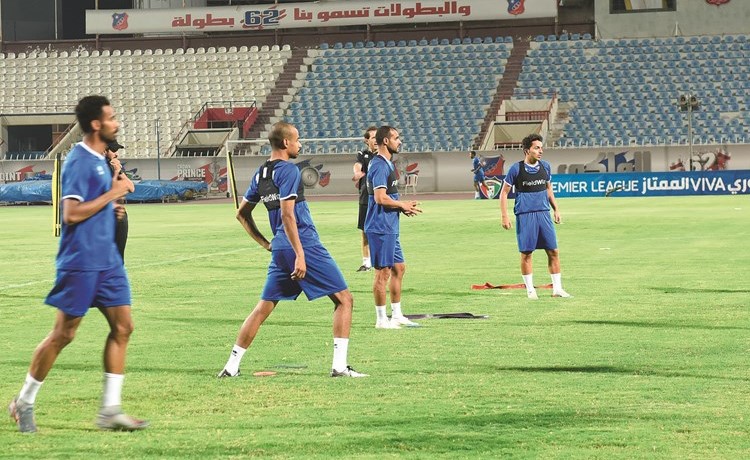 «الأزرق» يستدعي لاعبين جدداً لمواجهة تركمانستان