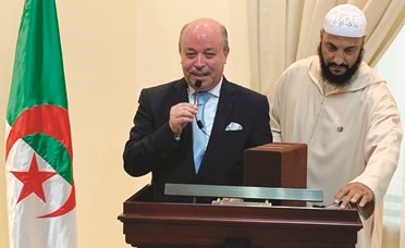 السفير عبدالحميد عبداوي متحدثا خلال الحفل ﻿