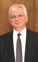 السفير نيكولاي ماكاروف﻿