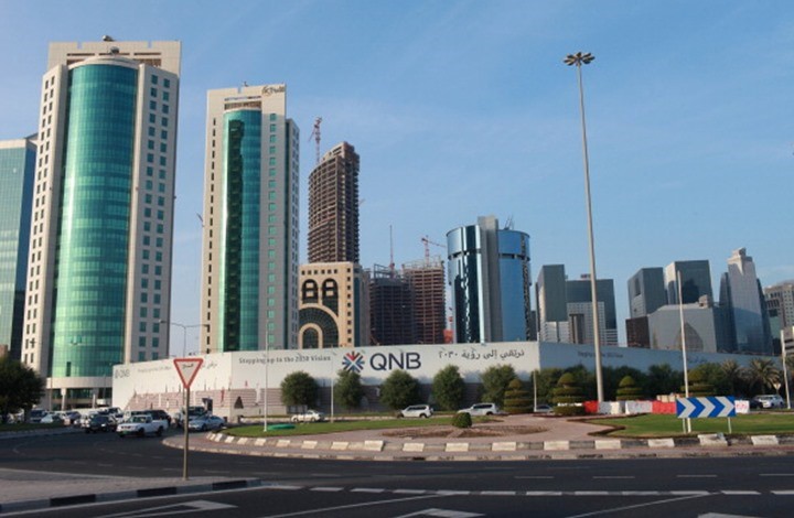 بدء تشغيل مكيفات في شوارع قطر للتغلب على حرارة الطقس