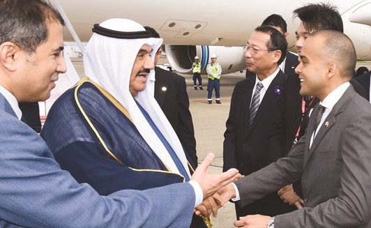 ممثل سمو الأمير الشيخ صباح الأحمد سمو الشيخ ناصر المحمد لدى وصوله إلى اليابان﻿