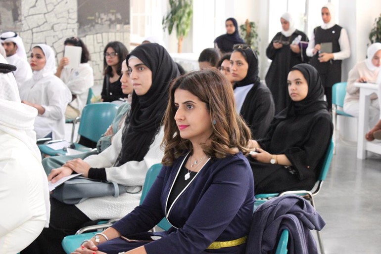 «العمارة» نظمت ورشة عمل «تشجيع البحث العلمي وتبادل المعرفة»