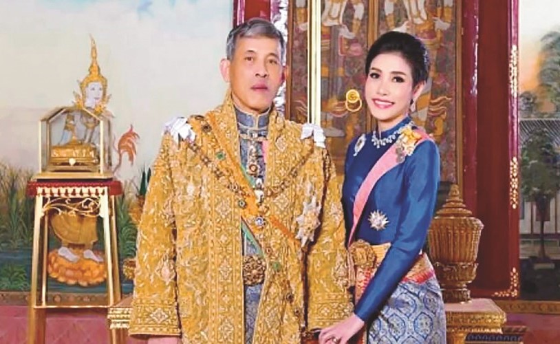 ملك تايلند وخليلته كوي﻿