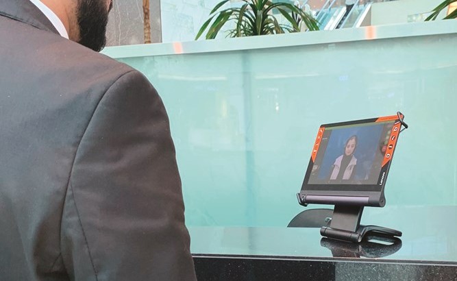 «الأفنيوز» يقدم خدمة جديدة لذوي الإعاقة السمعية