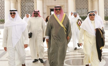 الشيخ صباح الخالد لدى مغادرته إلى عاصمة أذربيجان لحضور قمة عدم الانحياز﻿