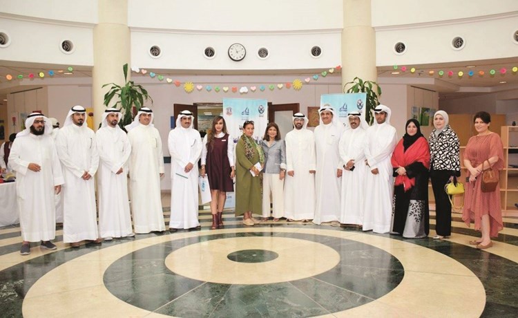 لقطة تذكارية خلال معرض التأهيل المهني برعاية بنك برقان﻿