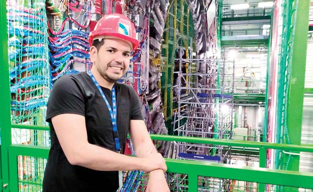  د. ياسر مغربي خلال تواجده في CERN
