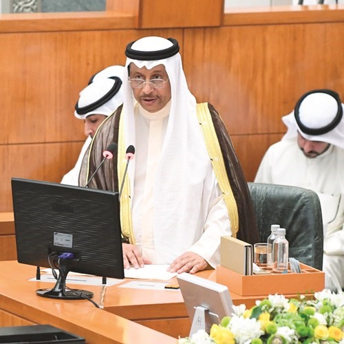 سمو رئيس مجلس الوزراء الشيخ جابر المبارك يلقي الخطاب الأميري أمس﻿