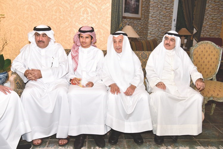 عبداللطيف الروضان مباركا﻿
