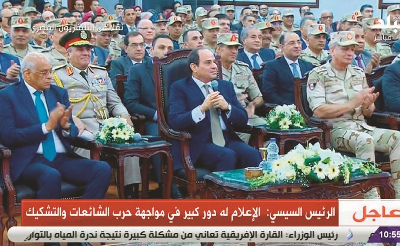  صورة تلفزيونية للرئيس عبدالفتاح السيسي أثناء افتتاحه مصنعين تابعين لـ النصر للكيماويات في ابورواش أمس﻿