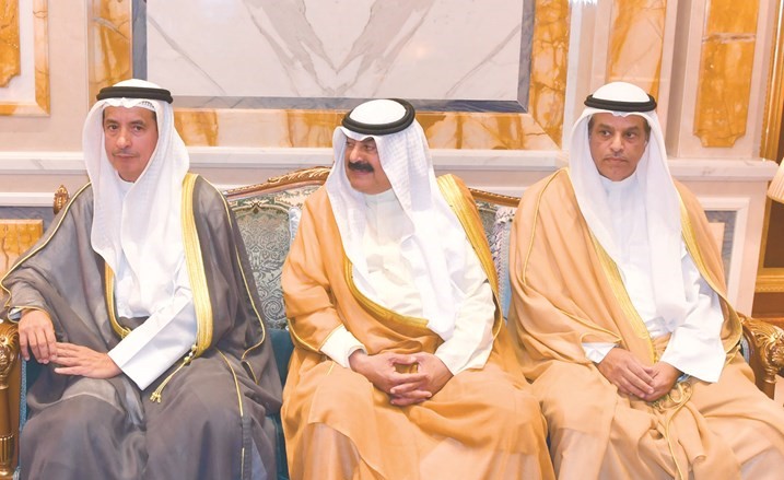 د. يوسف الابراهيم وخالد الجارالله والسفير علي السعيد ﻿