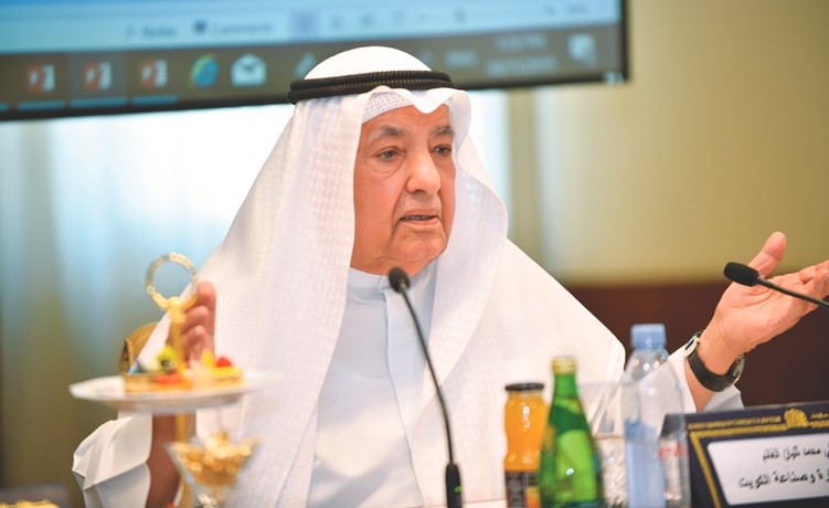 علي الغانم﻿