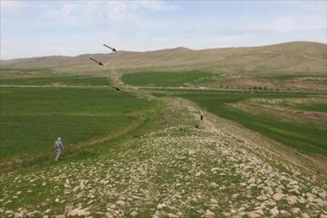 بالصور.. اكتشاف سور في شرق كردستان طوله 115كم وبني قبل الميلاد