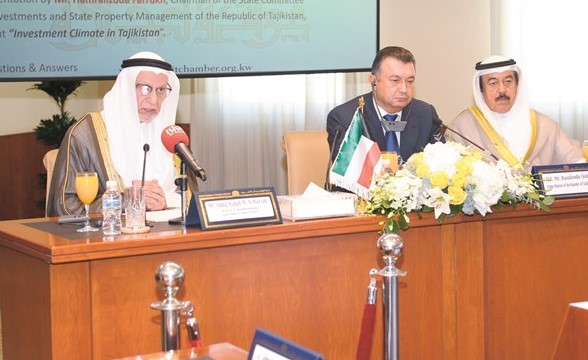 عبدالوهاب الوزان متحدثا خلال استقبال الغرفة لرئيس وزراء طاجيكستان﻿