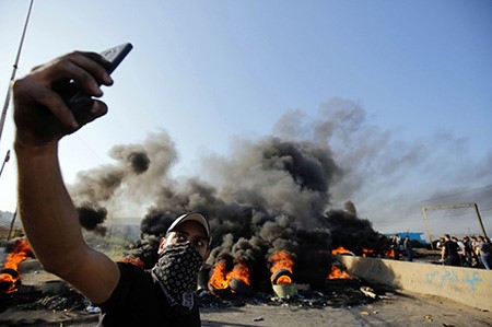 استمرار الاحتجاجات وقطع الطرقات في لبنان لليوم الـ 28 على التوالي