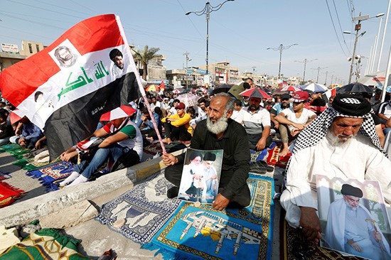 "جمعة الصمود" تجتاح العراق..والسيستاني يحذّر من المماطلة في تنفيذ مطالب المحتجين