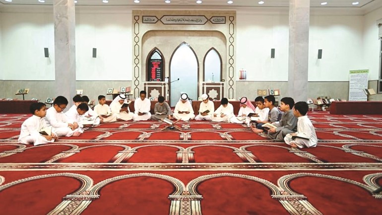 حلقات النشء لحفظ القرآن الكريم﻿