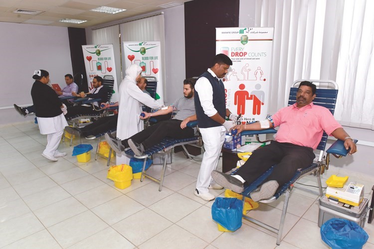 إقبال من موظفي مجموعة معرفي على التبرع بالدم﻿
