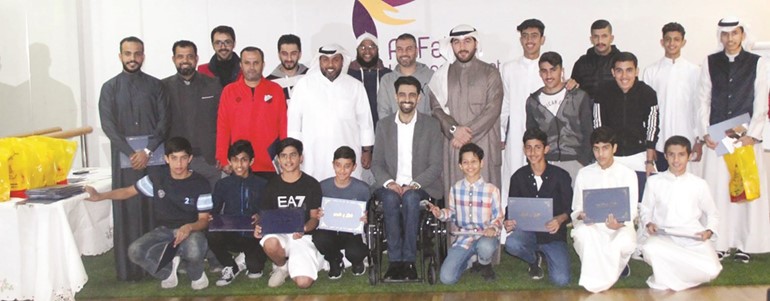أحمد مدعث وفيصل الموسوي مع المكرمين﻿