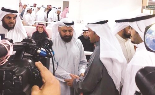 رئيس مجلس الأمة مرزوق الغانم يعزي د.وليد الطبطبائي﻿
