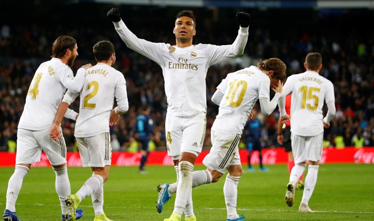 ريال مدريد يحول تأخره بهدف إلى فوز ثمين على ريال سوسيداد 3-1 في الدوري الإسباني