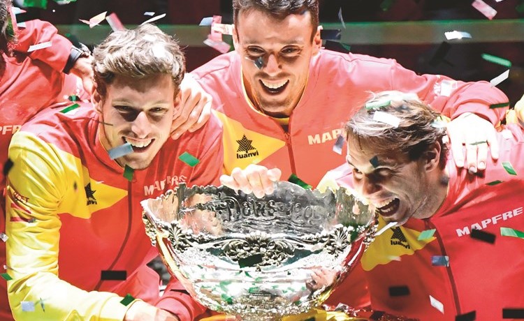 نادال يقود إسبانيا إلى لقب «ديفيز»